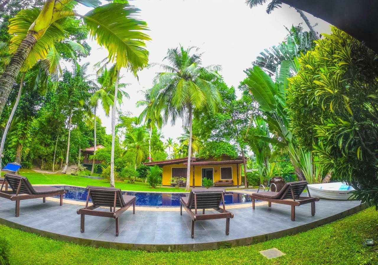 Araliya Gardens Hotel ฮิกคาดูวา ภายนอก รูปภาพ